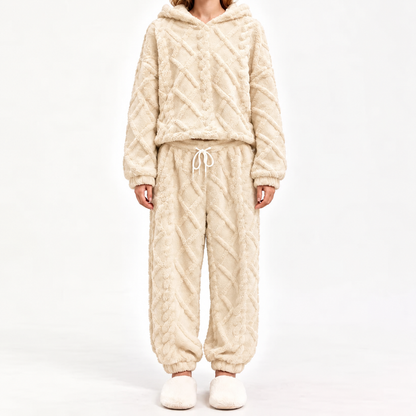 Embossed Geometric Plush Set – Cosy, Stylish & Effortlessly Comfortable