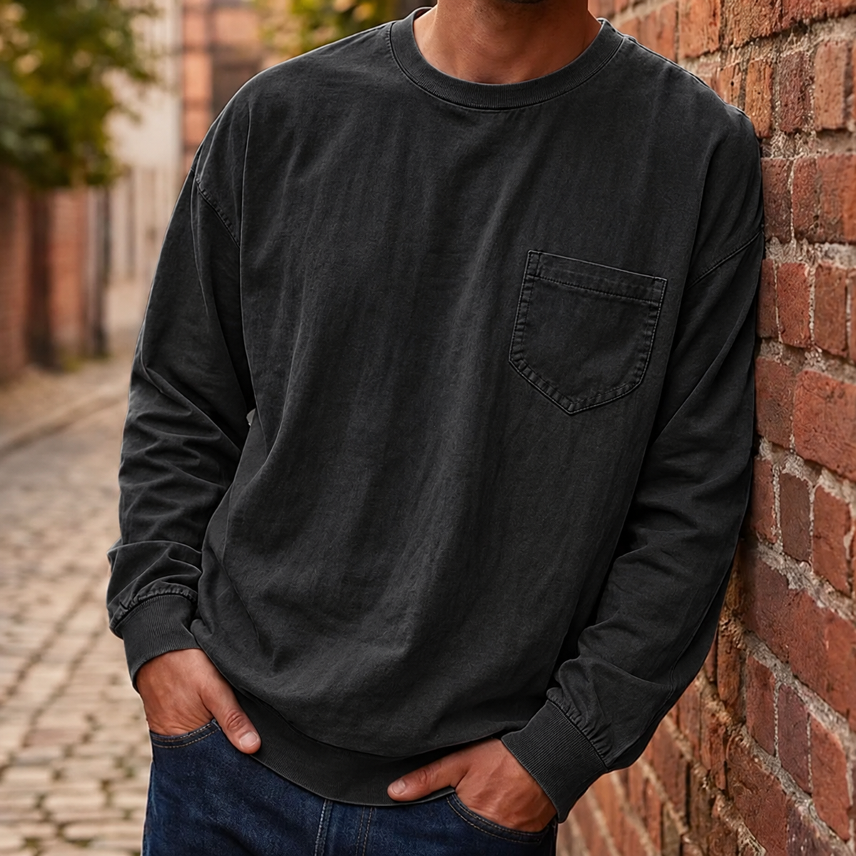 Men's Loose Fit Long Sleeve Pocket T-Shirt – Soft Cotton Blend Casual Tee for Everyday Wear