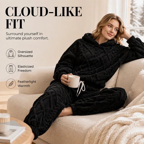 Embossed Geometric Plush Set – Cosy, Stylish & Effortlessly Comfortable